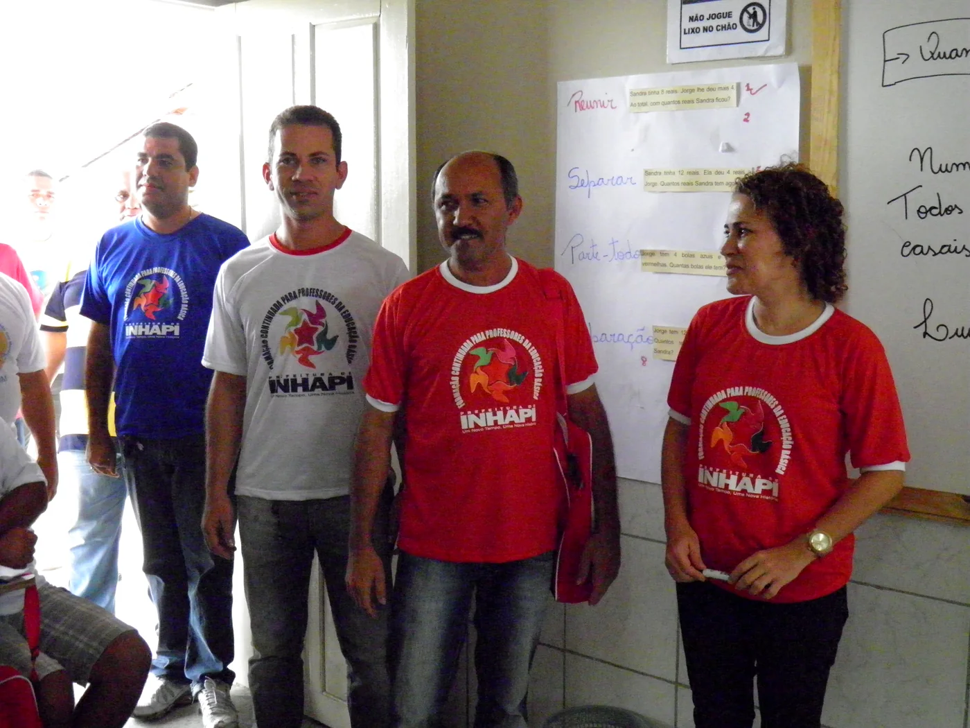 Equipe de formação e participantes.