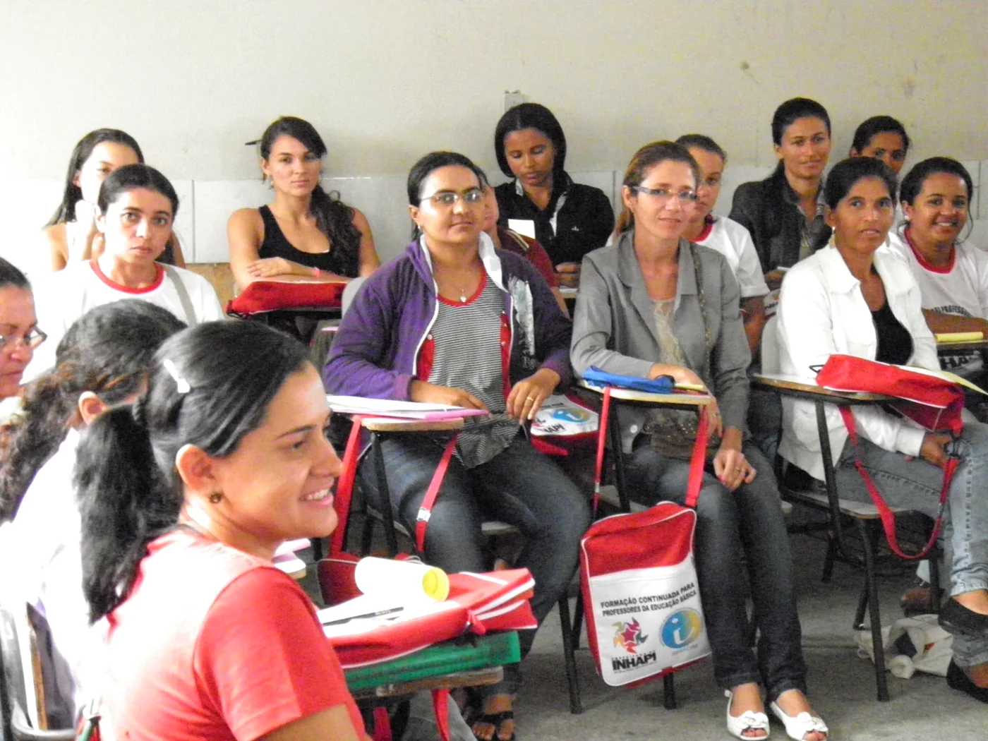 Oficina em sala com os professores.